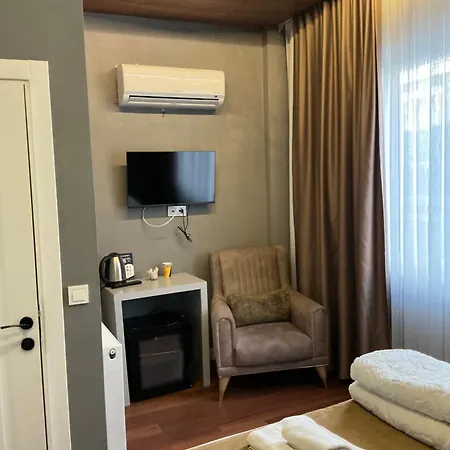 Ξενοδοχείο με διαμερίσματα Taksim Gokotta 4*