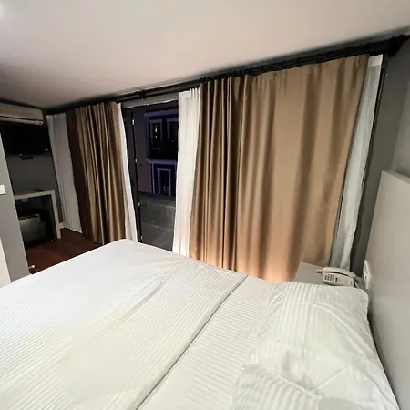 Taksim Gokotta 4* 이스탄불
